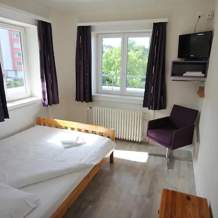 Abaca Hotel 3*