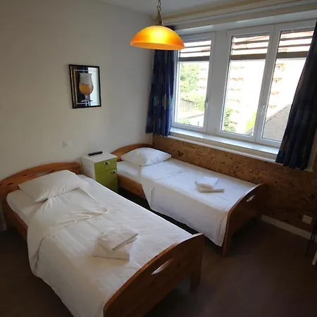 Abaca Hotel